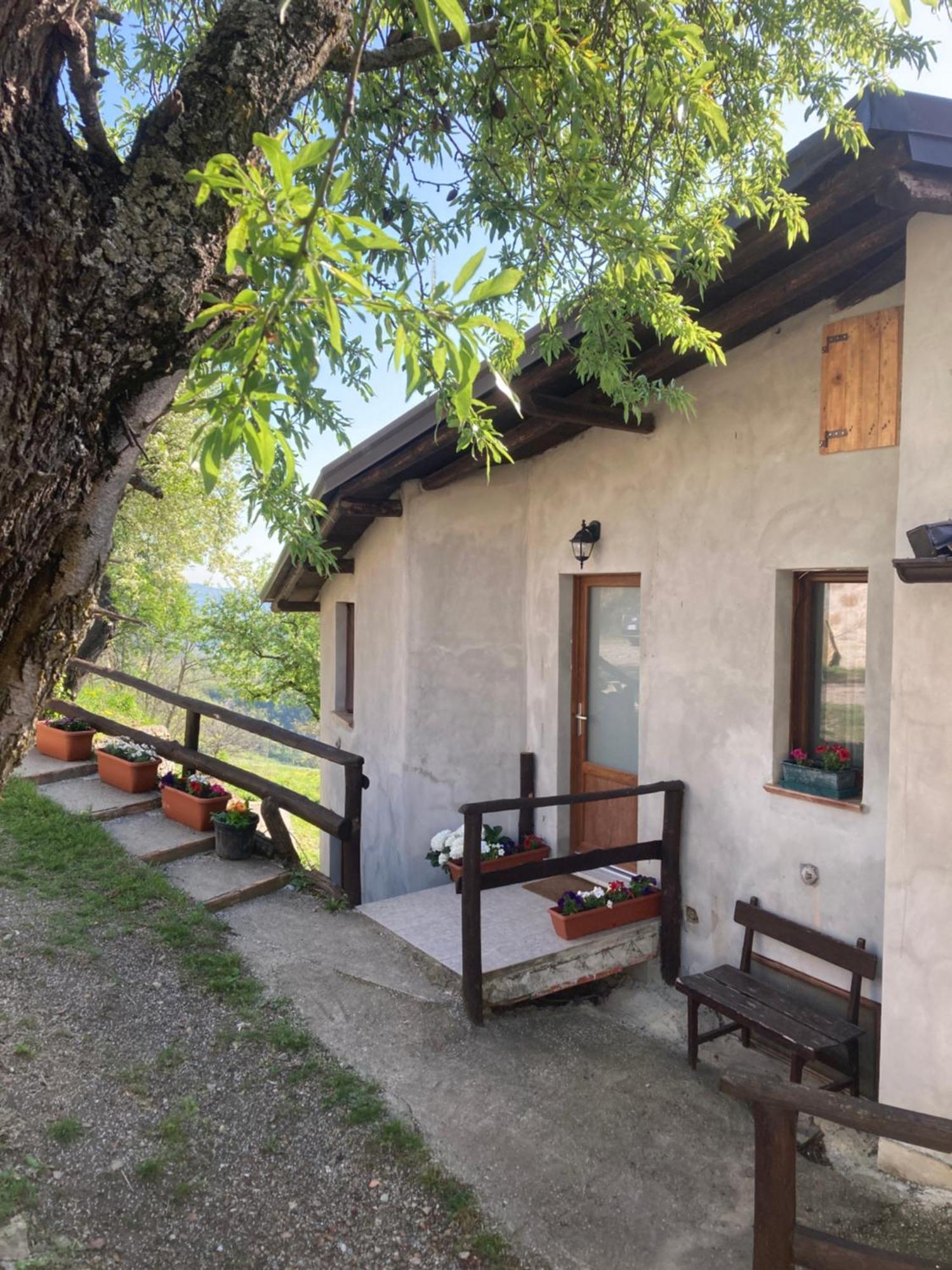 Casa Nella Natura A Bobbio Exteriér fotografie